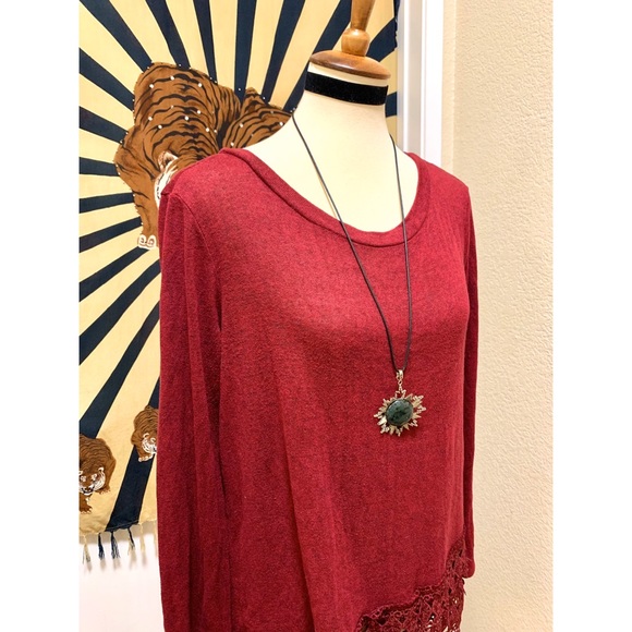 π Stylish lace knit top - Picture 3 of 8